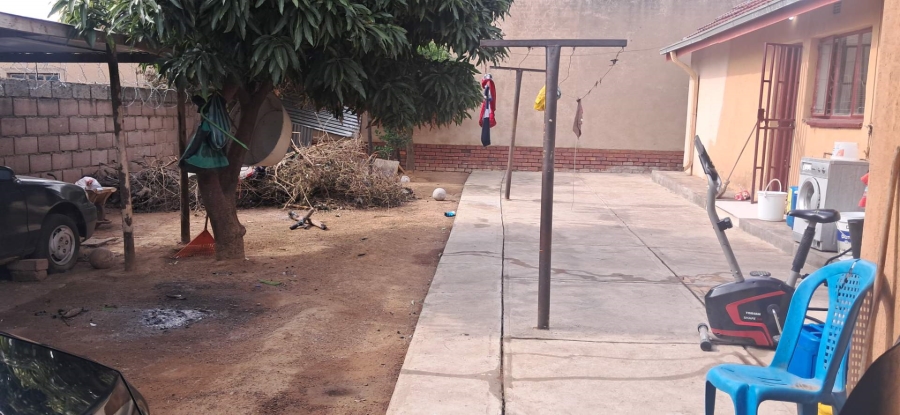 3 Bedroom Property for Sale in Soshanguve AA Gauteng