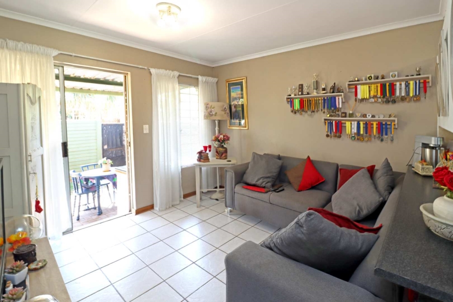 2 Bedroom Property for Sale in Moreleta Park Gauteng