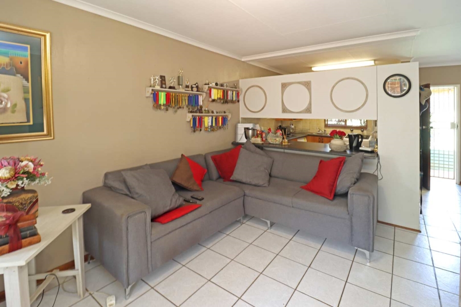 2 Bedroom Property for Sale in Moreleta Park Gauteng