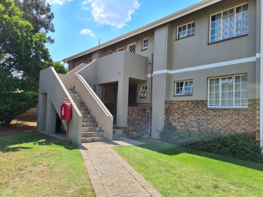To Let 2 Bedroom Property for Rent in Elardus Park Gauteng