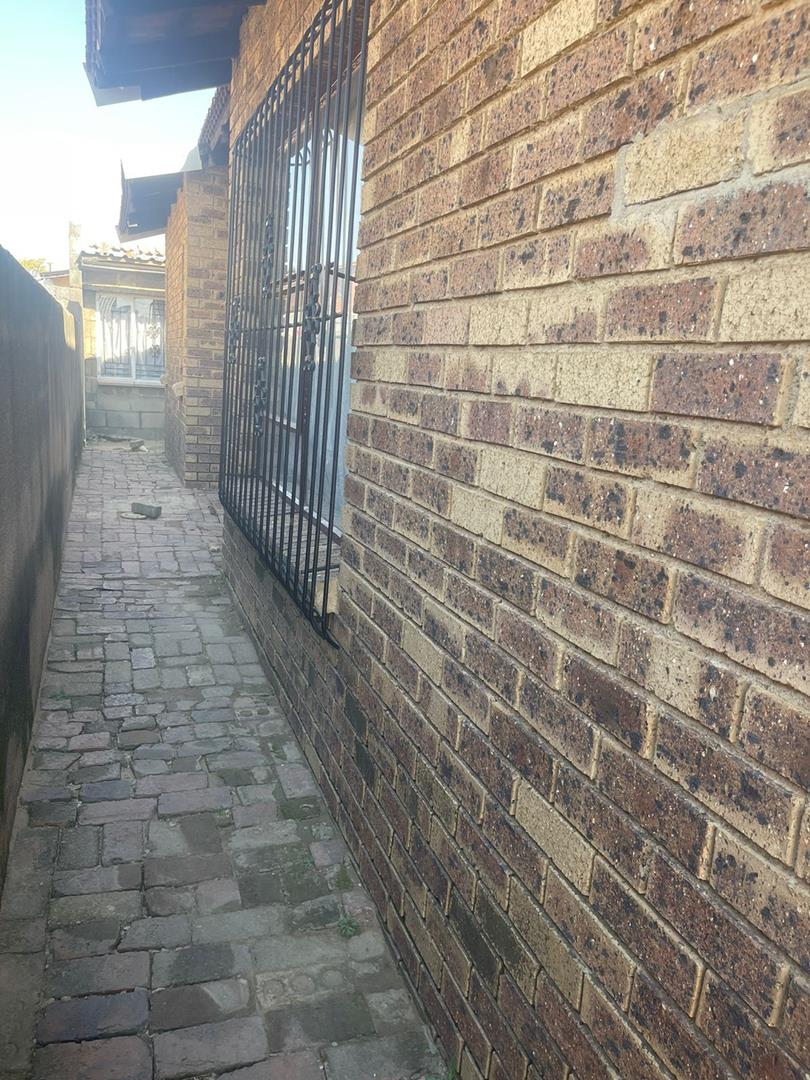 3 Bedroom Property for Sale in Tembisa Gauteng