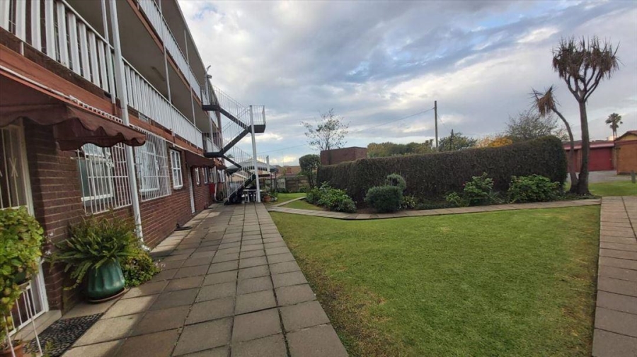 2 Bedroom Property for Sale in Kempton Park Gauteng