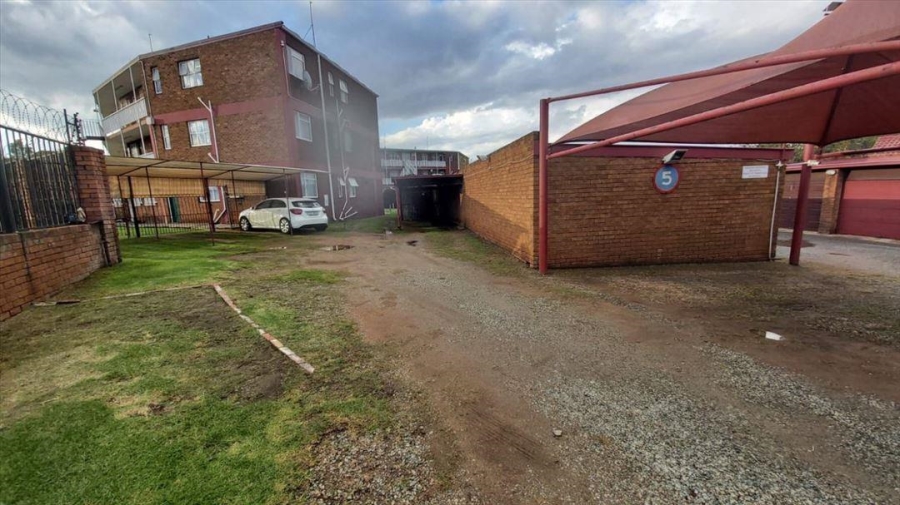 2 Bedroom Property for Sale in Kempton Park Gauteng