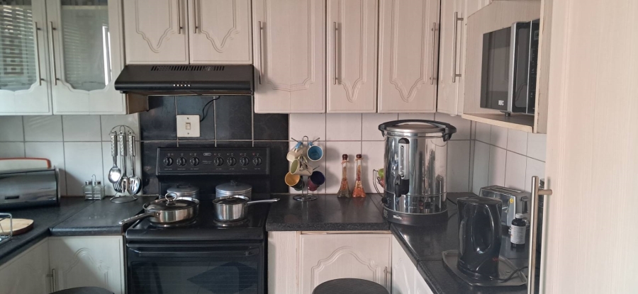2 Bedroom Property for Sale in Orange Farm Gauteng