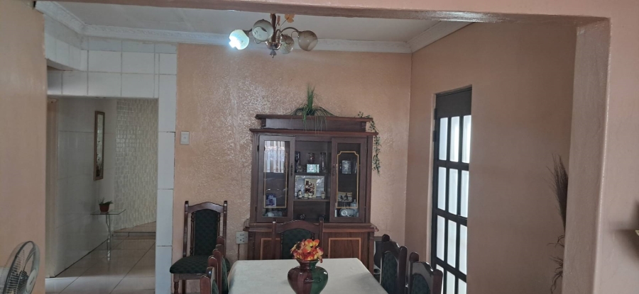 2 Bedroom Property for Sale in Orange Farm Gauteng