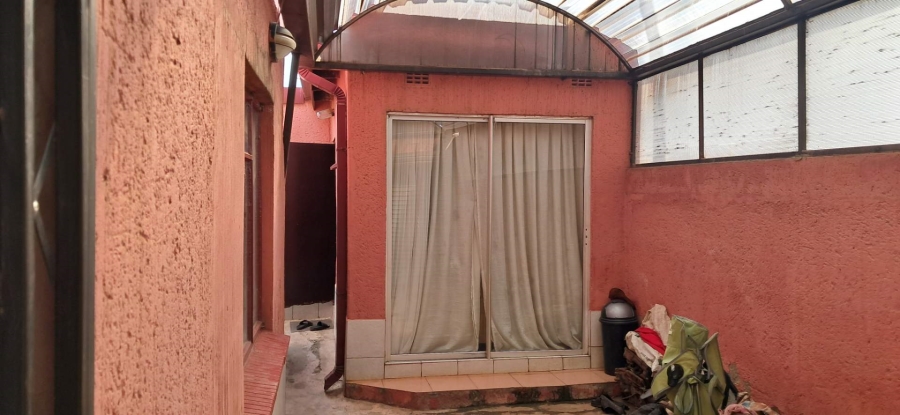 2 Bedroom Property for Sale in Orange Farm Gauteng