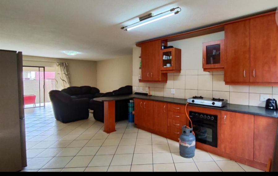 2 Bedroom Property for Sale in New Market Gauteng