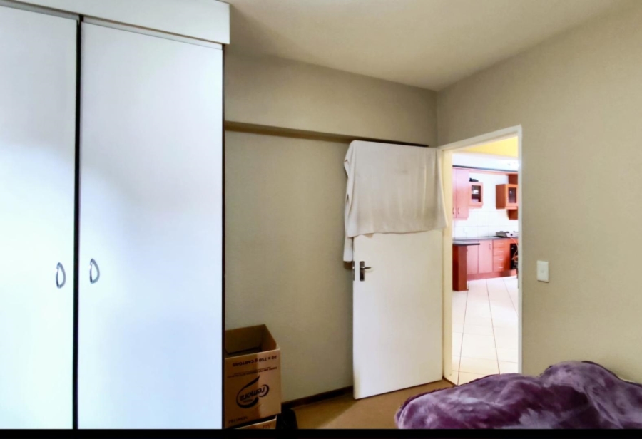 2 Bedroom Property for Sale in New Market Gauteng