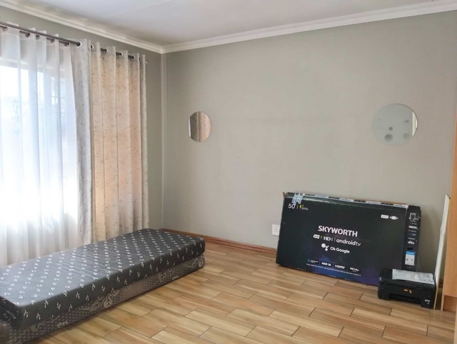 2 Bedroom Property for Sale in Meyersdal Gauteng