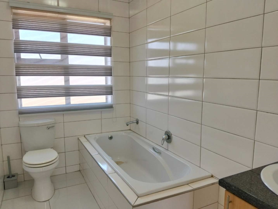 2 Bedroom Property for Sale in Meyersdal Gauteng