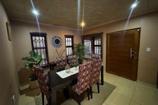 5 Bedroom Property for Sale in Diepkloof Gauteng