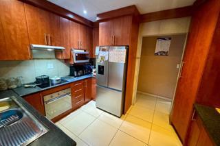 5 Bedroom Property for Sale in Diepkloof Gauteng
