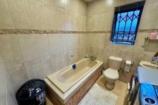 5 Bedroom Property for Sale in Diepkloof Gauteng