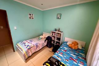 5 Bedroom Property for Sale in Diepkloof Gauteng