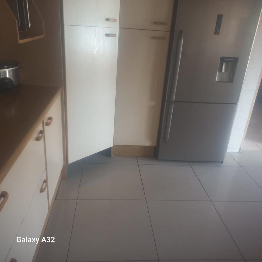 4 Bedroom Property for Sale in Kibler Park Gauteng