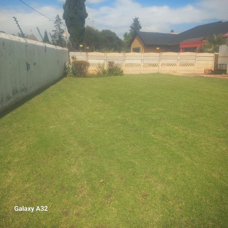 4 Bedroom Property for Sale in Kibler Park Gauteng