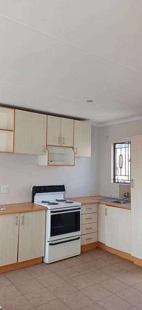 3 Bedroom Property for Sale in Soshanguve S Gauteng
