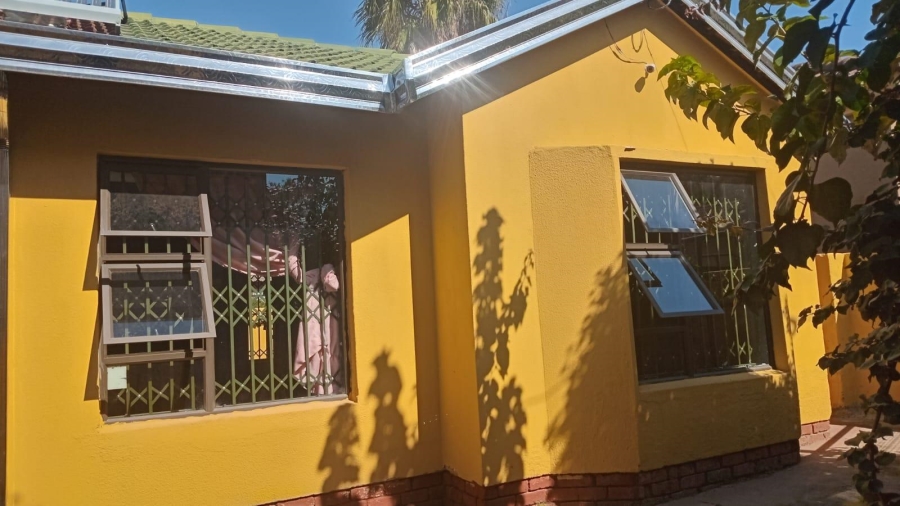 3 Bedroom Property for Sale in Olievenhoutbosch Gauteng