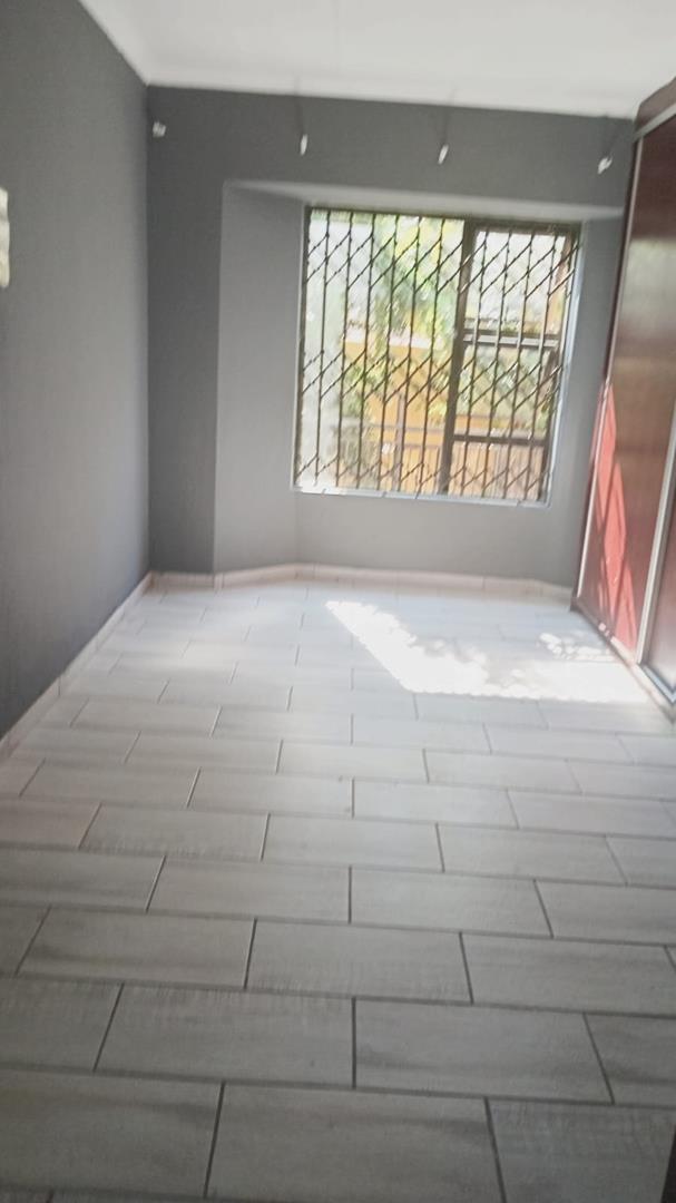 3 Bedroom Property for Sale in Olievenhoutbosch Gauteng