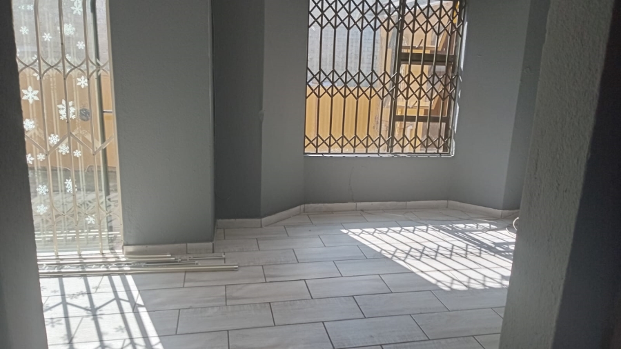 3 Bedroom Property for Sale in Olievenhoutbosch Gauteng