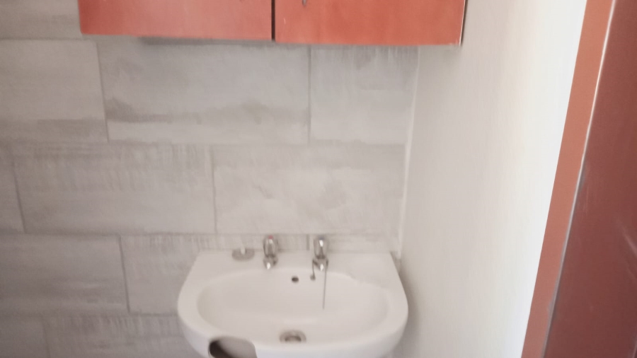 3 Bedroom Property for Sale in Olievenhoutbosch Gauteng