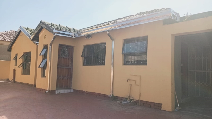 3 Bedroom Property for Sale in Olievenhoutbosch Gauteng