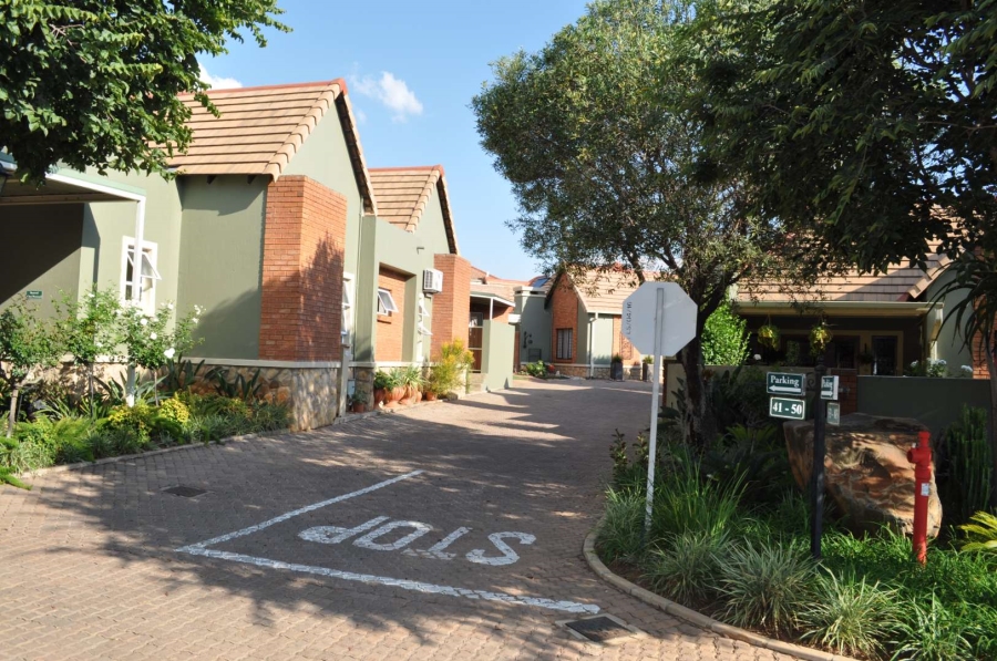 2 Bedroom Property for Sale in Olympus Gauteng
