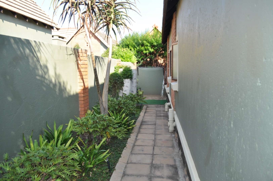 2 Bedroom Property for Sale in Olympus Gauteng