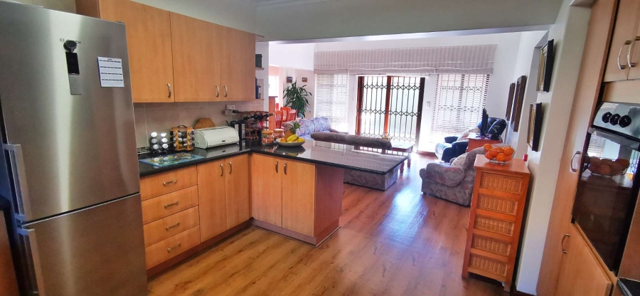 2 Bedroom Property for Sale in Olympus Gauteng