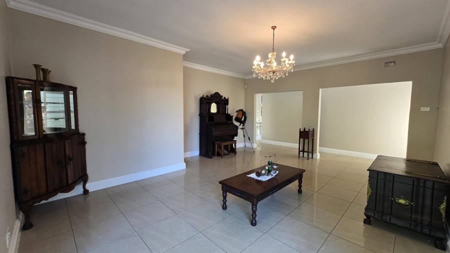 4 Bedroom Property for Sale in Alberante Gauteng