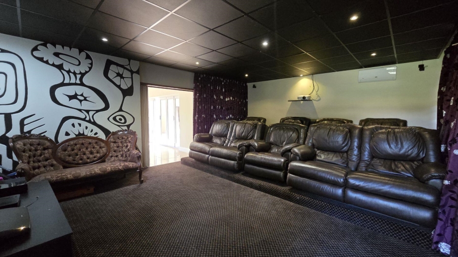 4 Bedroom Property for Sale in Alberante Gauteng