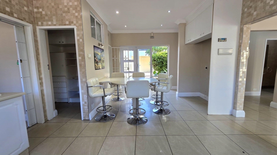4 Bedroom Property for Sale in Alberante Gauteng