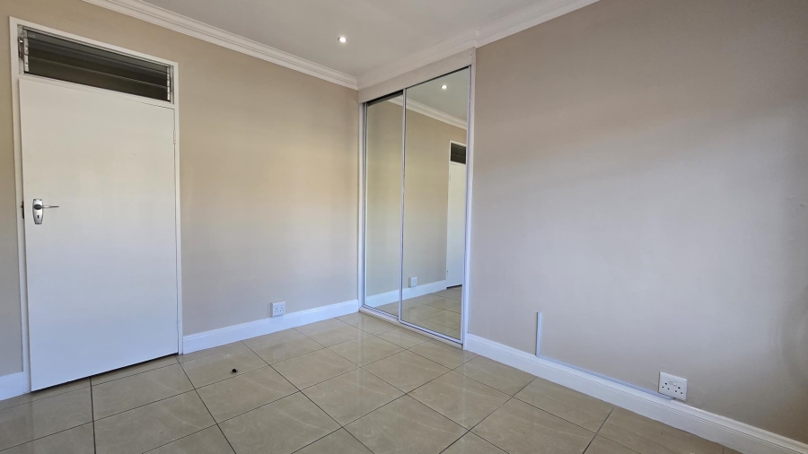 4 Bedroom Property for Sale in Alberante Gauteng