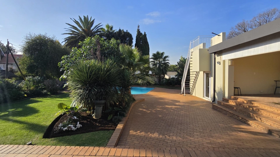 4 Bedroom Property for Sale in Alberante Gauteng