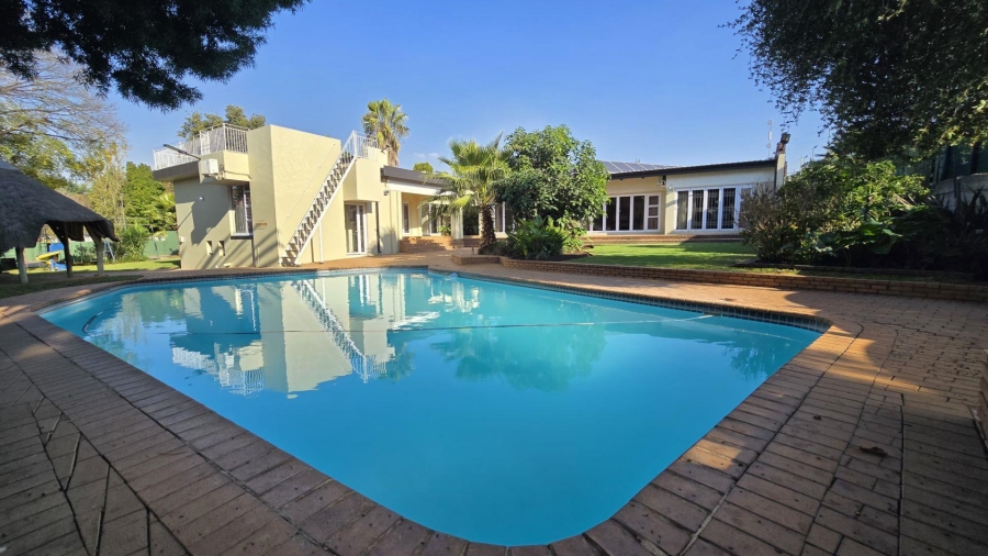 4 Bedroom Property for Sale in Alberante Gauteng