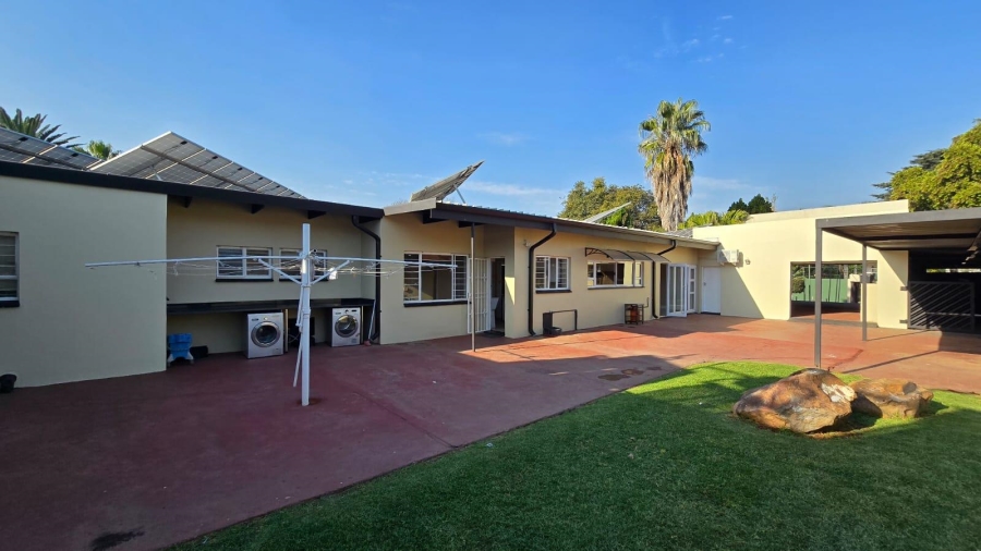 4 Bedroom Property for Sale in Alberante Gauteng