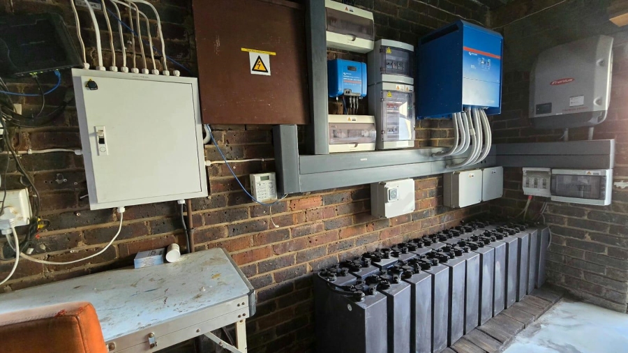 4 Bedroom Property for Sale in Alberante Gauteng
