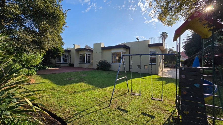 4 Bedroom Property for Sale in Alberante Gauteng