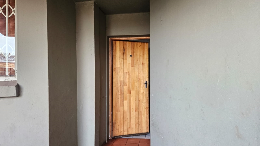 2 Bedroom Property for Sale in Florida Gauteng