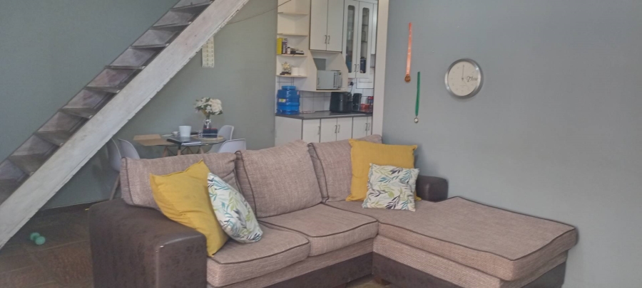 2 Bedroom Property for Sale in Silverton Gauteng