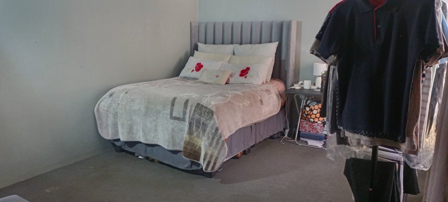 2 Bedroom Property for Sale in Silverton Gauteng