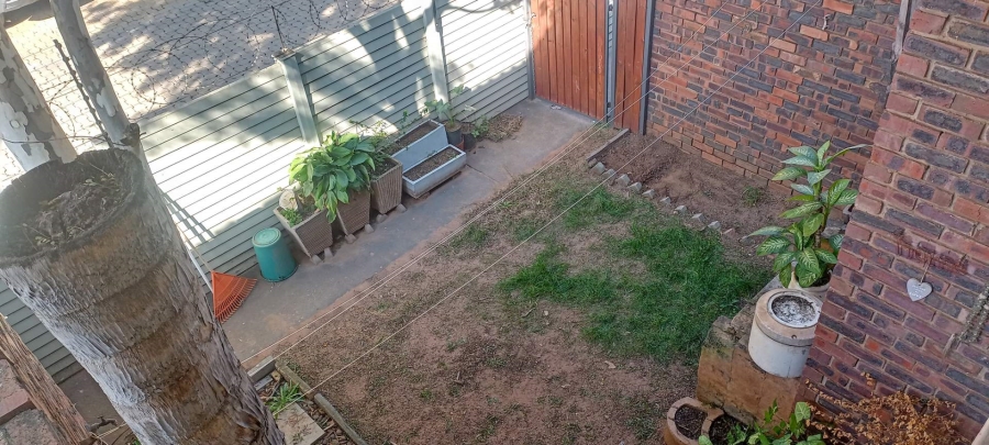 2 Bedroom Property for Sale in Silverton Gauteng