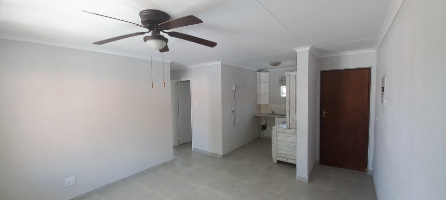 To Let 2 Bedroom Property for Rent in Groenkloof Gauteng