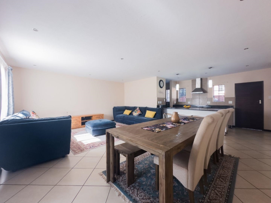 4 Bedroom Property for Sale in Mooikloof Ridge Gauteng