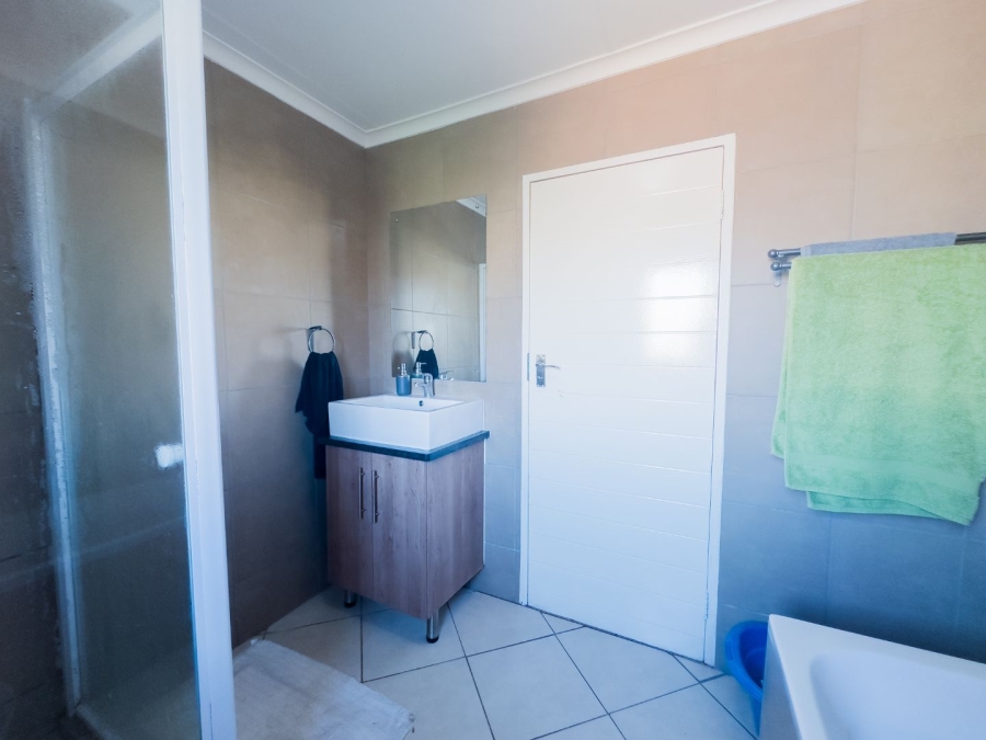 4 Bedroom Property for Sale in Mooikloof Ridge Gauteng