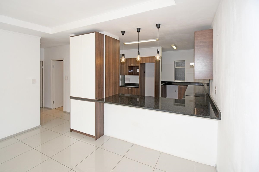 2 Bedroom Property for Sale in Oaklands Gauteng