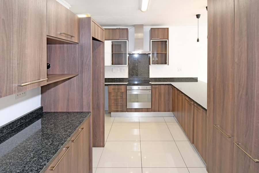 2 Bedroom Property for Sale in Oaklands Gauteng