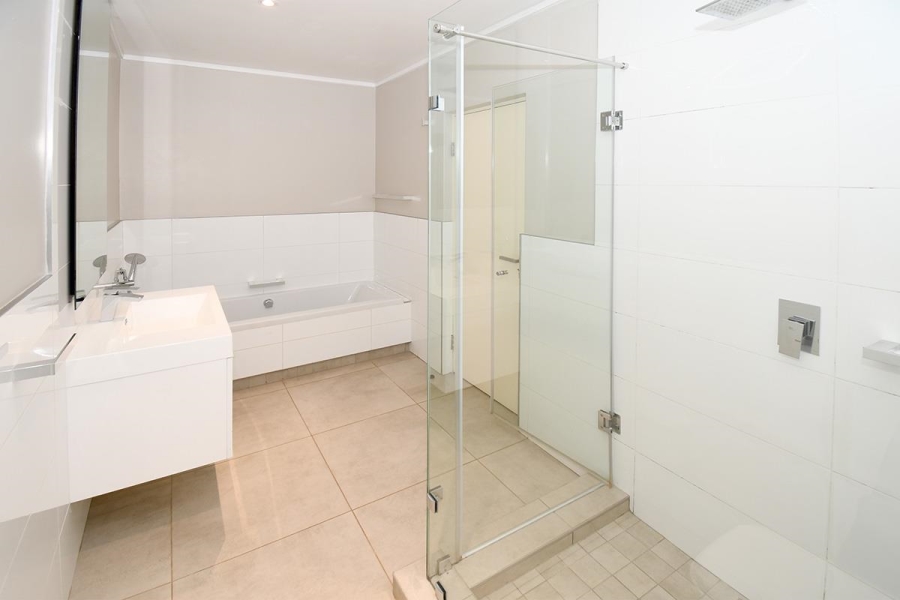 2 Bedroom Property for Sale in Oaklands Gauteng