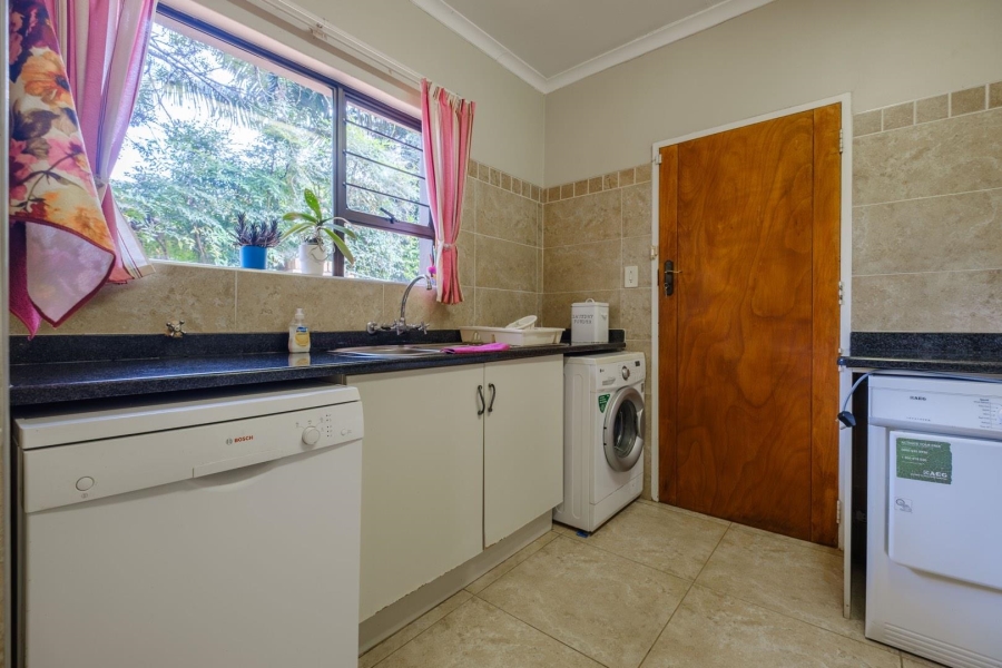4 Bedroom Property for Sale in Wapadrand Gauteng