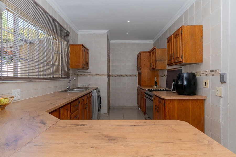 3 Bedroom Property for Sale in Van Riebeeck Park Gauteng